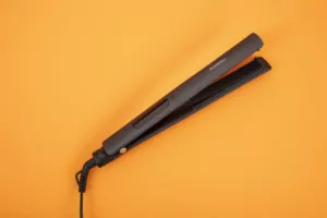 Выпрямитель Ardesto HS-615D, 50Вт, 110-230C, дисплей, керамика, черный