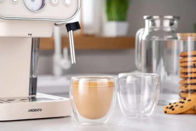 Cup set Ardesto with double walls AR2625GP