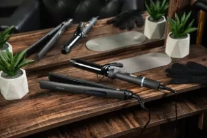 Выпрямитель Ardesto HS-615D, 50Вт, 110-230C, дисплей, керамика, черный