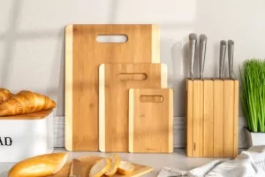 Ardesto Cutting board Midori, 20х14х0.9cm, bamboo