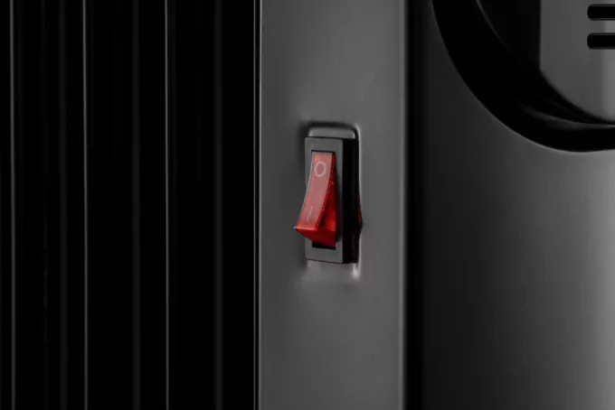 Масляный радиатор ARDESTO, 25м2, 2500Вт, электр. упр-ние, 11 секций, пульт ДУ, чёрный