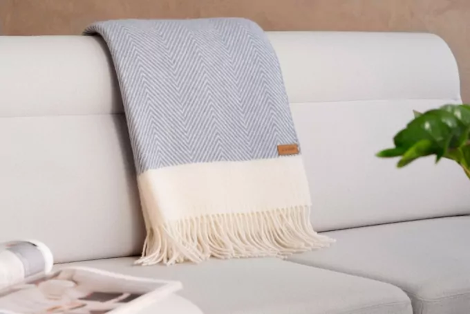 Плед ARDESTO Leonardo Bianco, 140×200см, 100% шерсть, голубой