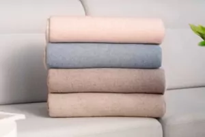 Ardesto Blanket Leonardo Moon, 140x200cm, 5% cashemere, 40% wool, 35% acrylic, 20% poly, beige