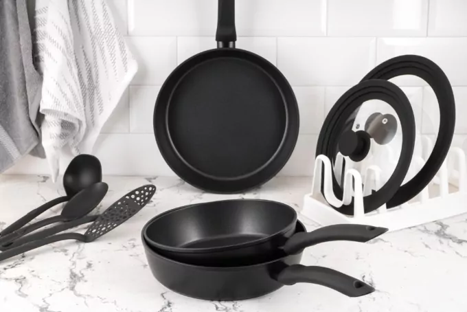 Сковорода глубокая Ardesto Gemini Gourmet Bolzano, 24см, алюминий, черный