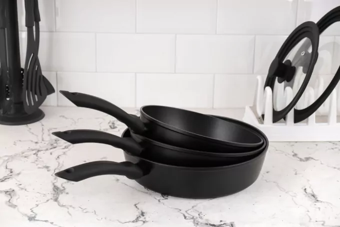 Сковорода глубокая Ardesto Gemini Gourmet Bolzano, 24см, алюминий, черный