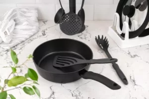 Сковорода глубокая Ardesto Gemini Gourmet Bolzano, 24см, алюминий, черный