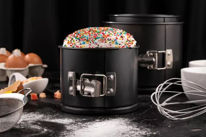 Форма для выпечки кулича/кекса Ardesto Gemini, 16х13см, углеродистая сталь, разъемная, круглая, серый