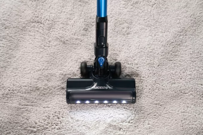 Ardesto cordless VC, 32W, dust cont -0.6L, battery operation up to 60min, HEPA, black with blue