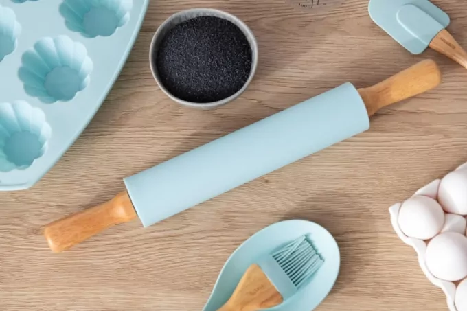 Ardesto Rolling pin Tasty baking, 43.5cm, silicone, wood, blue