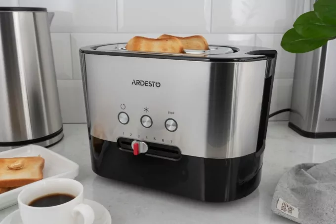 Тостер Ardesto Steel Collection 1000Вт, металл/пластик, серебристо-черний