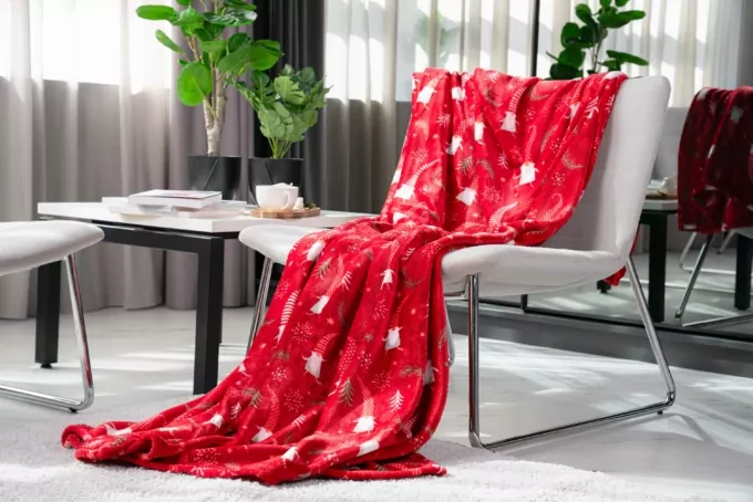 Flannel blanket ARDESTO 160x200cm, dancing gnomes, 100% polyester