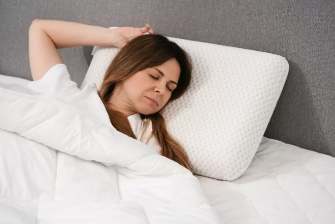 Подушка ортопедична ARDESTO Sleepwell, 60х40х12см, класична прямокутна, піна меморі, білий