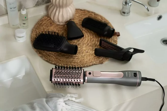 Ardesto Hair Dryer Brush Pink Touch, 1200W, 2 speeds, 2 temperature settings, ionization, LED-display, 4 attachments, gray+pink