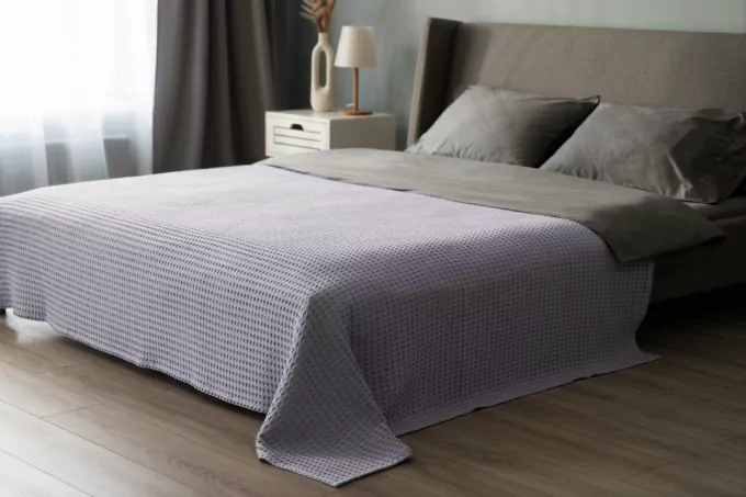 Плед Ardesto Pique 220×230см, 100% хлопок, серый светлый