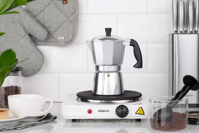 Гейзерна кавоварка ARDESTO Gemini Cremona, 0.4л, 9 чашок, алюміній