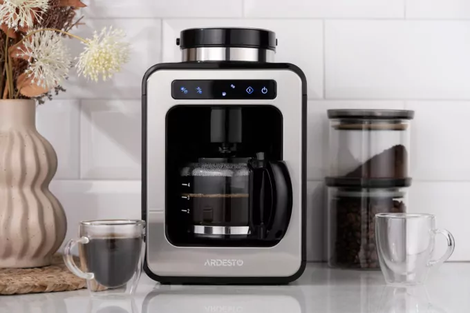 Кавоварка ARDESTO Steel Collection крапельна 0.5л, зерно + мелена, дисплей, сріблясто-чорний