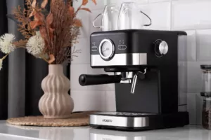 Кофеварка Ardesto рожковая Steel Collection 1.5л, молотый, ручной капучинатор,  черно-серебристый