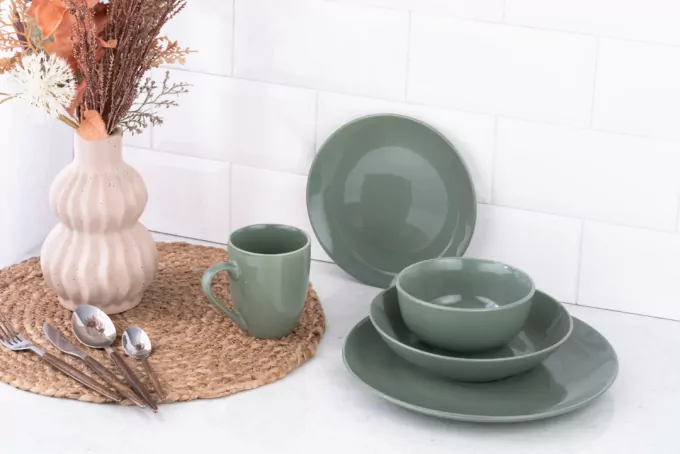 Тарілка супова ARDESTO Capri, 630мл, 20см, порцеляна, зелений