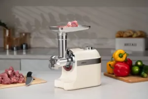 М’ясорубка Ardesto, 1800Вт, 2кг/хв, 3 решітки, насадка для ковбас, кеббе, пластик, бежево-сріблястий