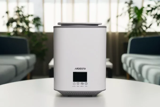 Air humidifier ARDESTO ultrasonic, 25m2, 3.1l, 250ml/h, electric. steering, upper water bay, display, white