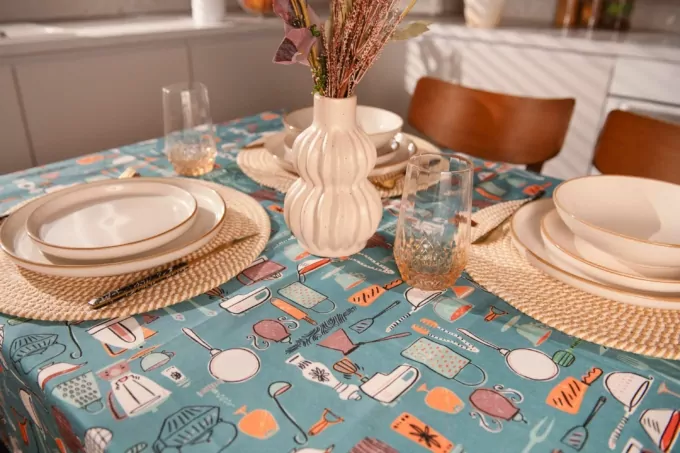 Скатертина Ardesto Cookery 120х140см, 90% поліестер, 10% бавовна