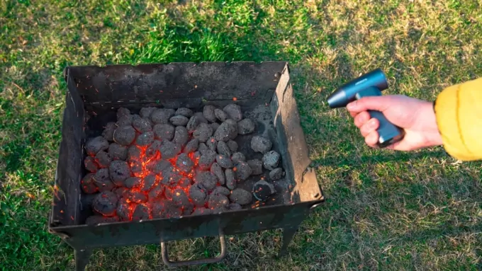 Вентилятор ручной портативный ARDESTO FN-HY-110Turbo