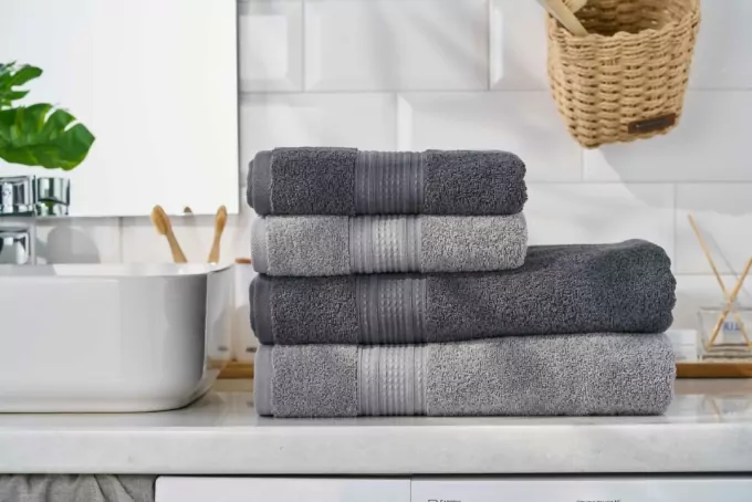 Рушник махровий Ardesto SuperSoft 70х140см, 100% бавовна, сірий темний