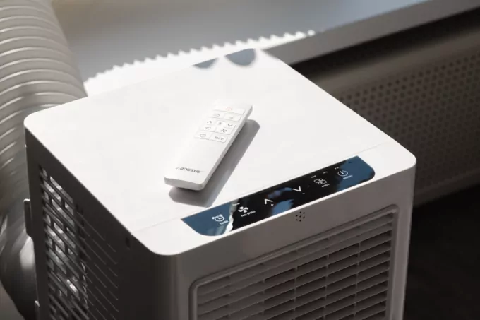 Кондиціонер мобільний Ardesto CoolFlex 25м2 on/off 9000BTU 2.5кВт A/- R290 білий